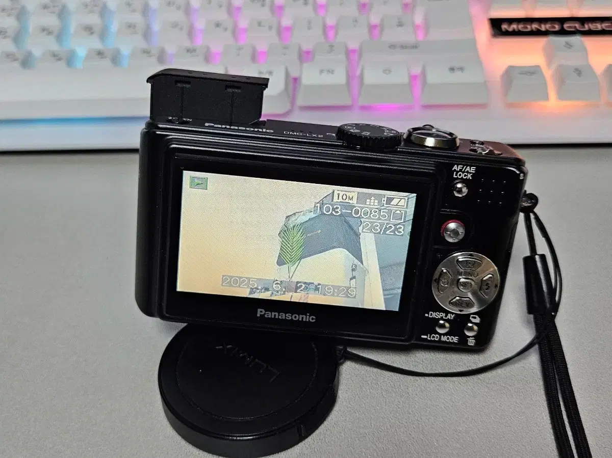 thumbnail-4